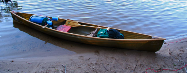 canoe1c.jpg