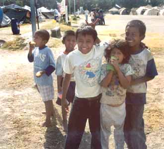 refugeekids.jpg (23854 bytes)