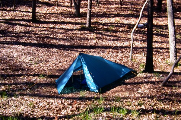 silshelter4.jpg (125006 bytes)